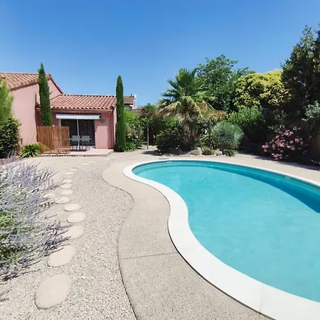 Pensionat Confort Avec Vue Sur Piscine